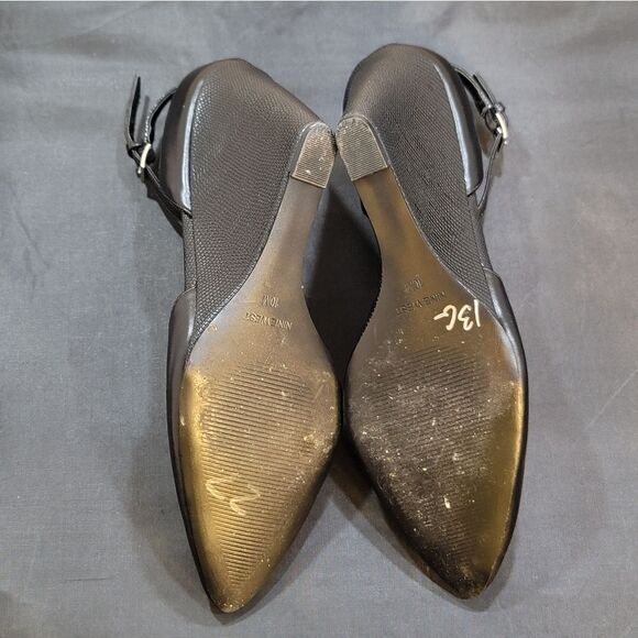 NINE WEST ALMOND TOE ADJUSTABLE BUCKLE ANKLE STRAP WEDGE - Picture 13 of 15